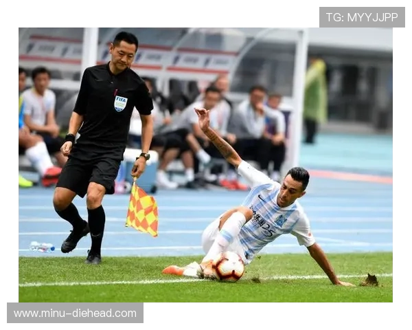 黄金右脚足球专项训练营