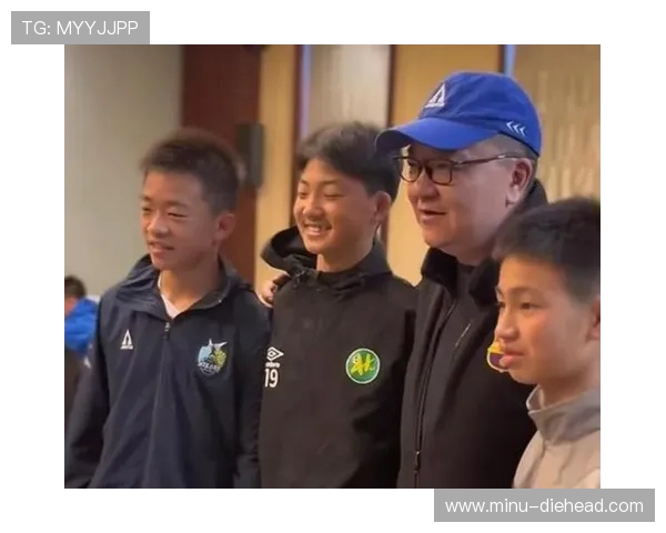 媒体人称万项为国家级未来之星贝尔格莱德红星造星工场再添新秀